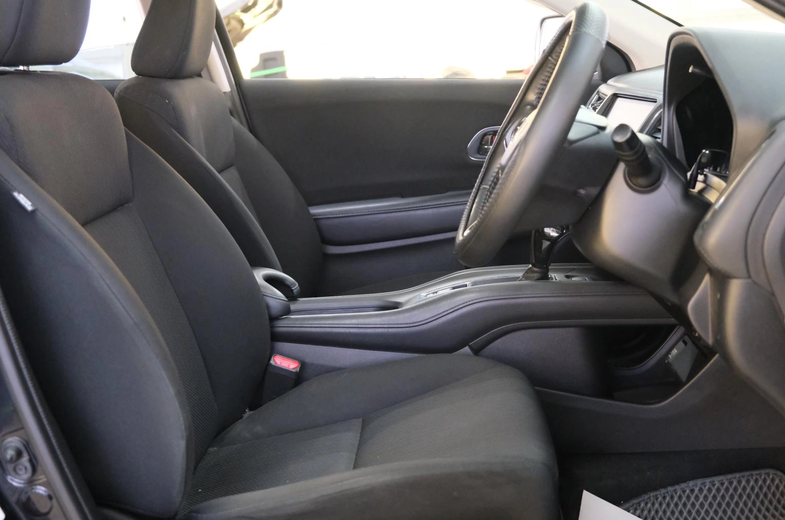 Honda Vezel 7 из 19