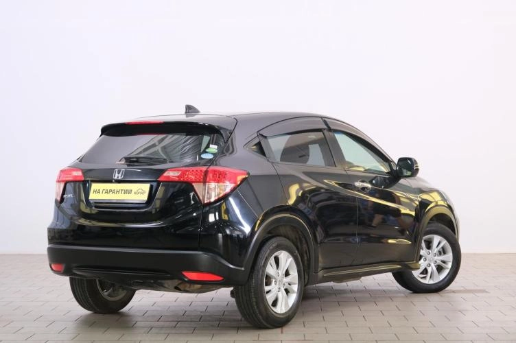 Honda Vezel 6 из 6