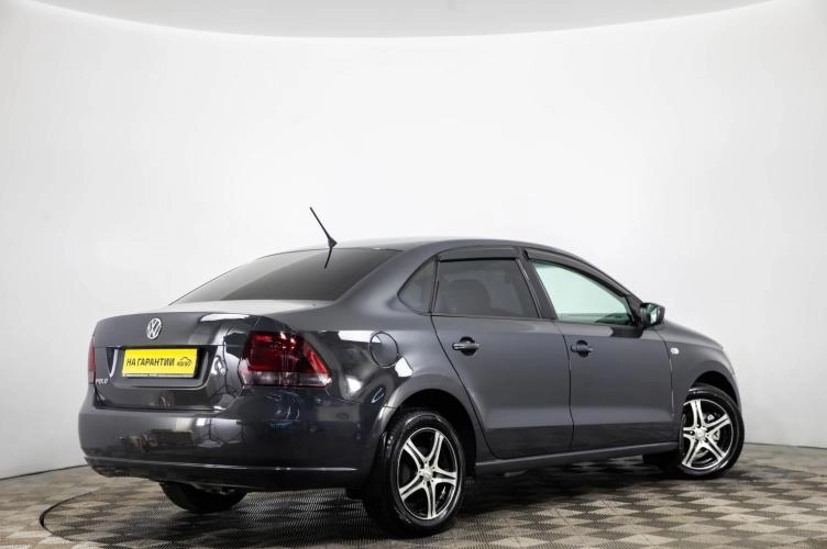 Volkswagen Polo 4 из 6