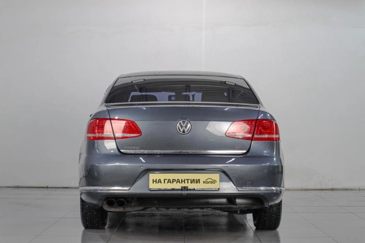 Volkswagen Passat 5 из 6