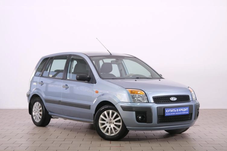 Ford Fusion 1 из 6