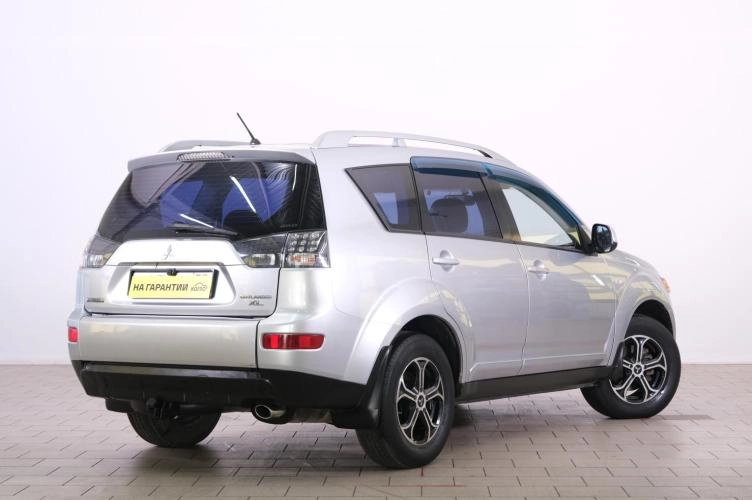 Mitsubishi Outlander 6 из 6