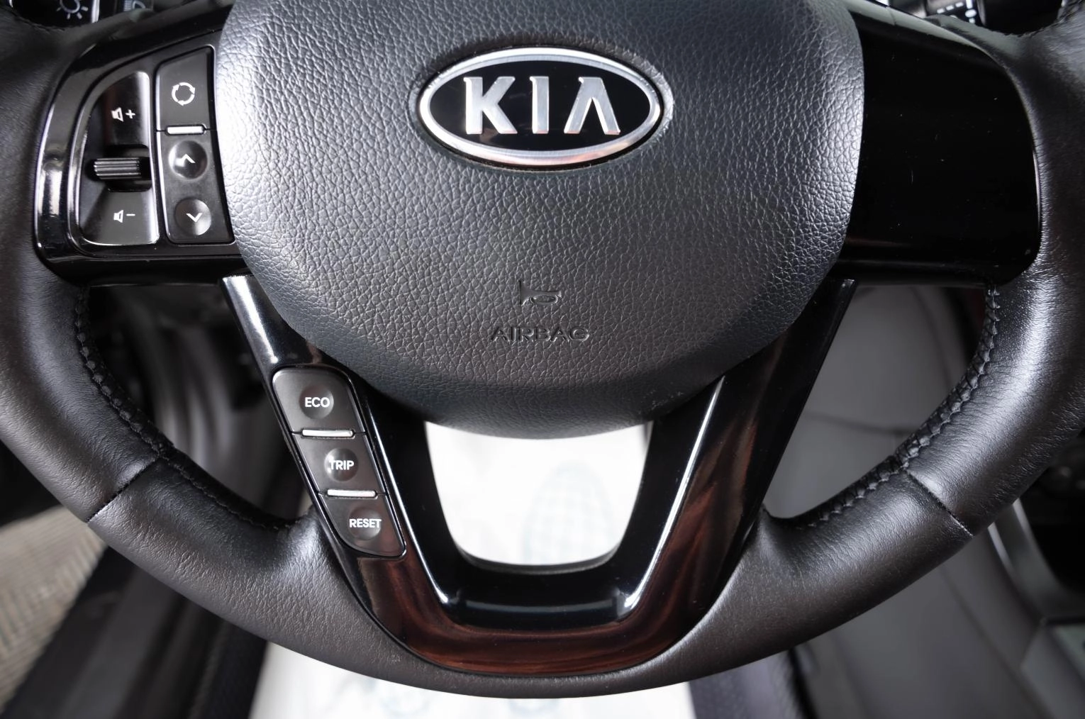KIA Optima 18 из 21