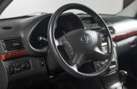 Toyota Avensis 9 из 15