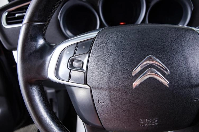 Citroen C4 15 из 21