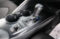 Toyota Camry 16 из 21