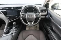 Toyota Camry 14 из 21