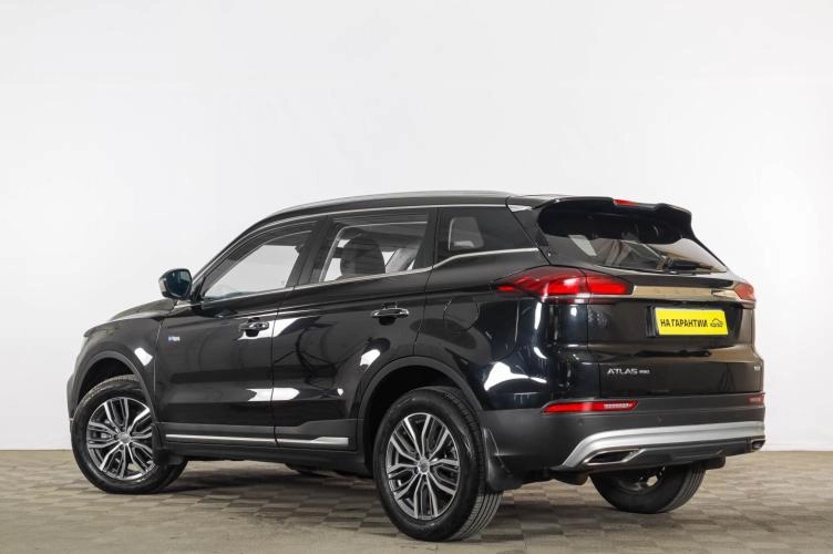 Geely Atlas Pro 4 из 6