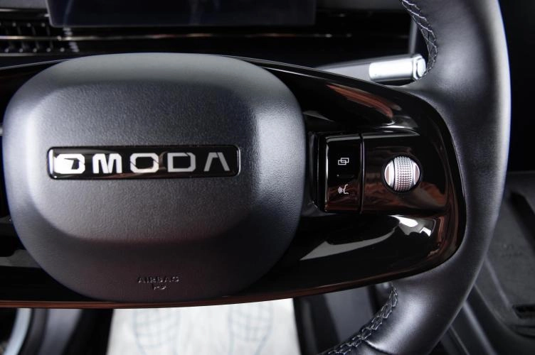 Omoda C7 19 из 26