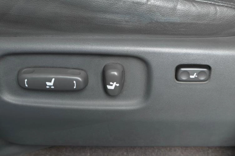 Toyota Land Cruiser 22 из 23