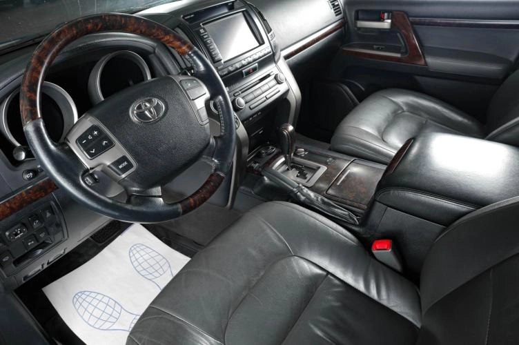 Toyota Land Cruiser 7 из 23