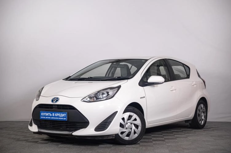 Toyota Aqua 2 из 6