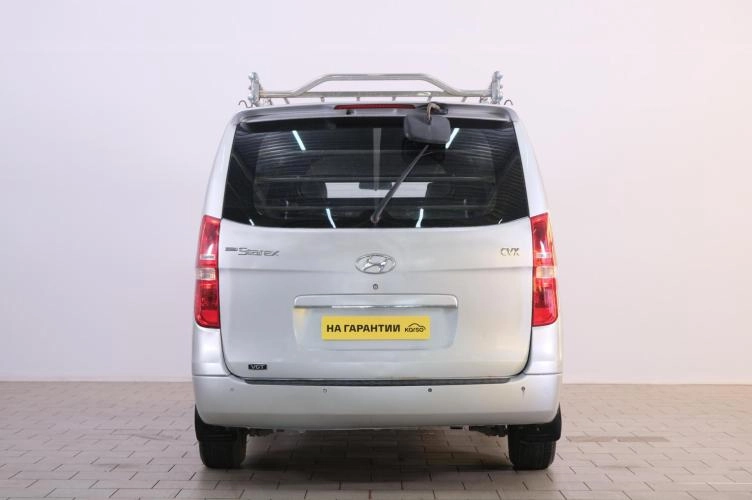 Hyundai Grand Starex 5 из 6