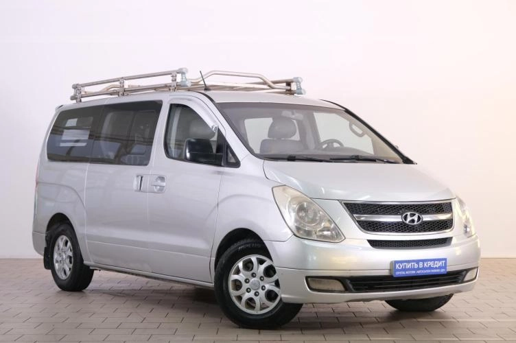 Hyundai Grand Starex 1 из 6
