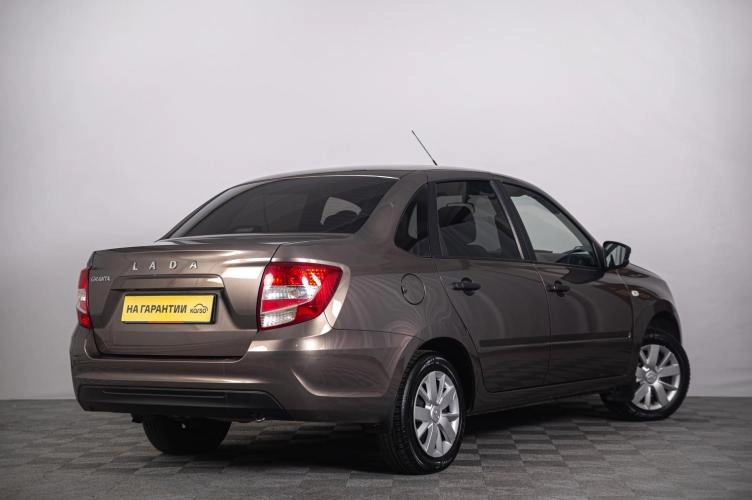 ВАЗ (LADA) Granta 6 из 6