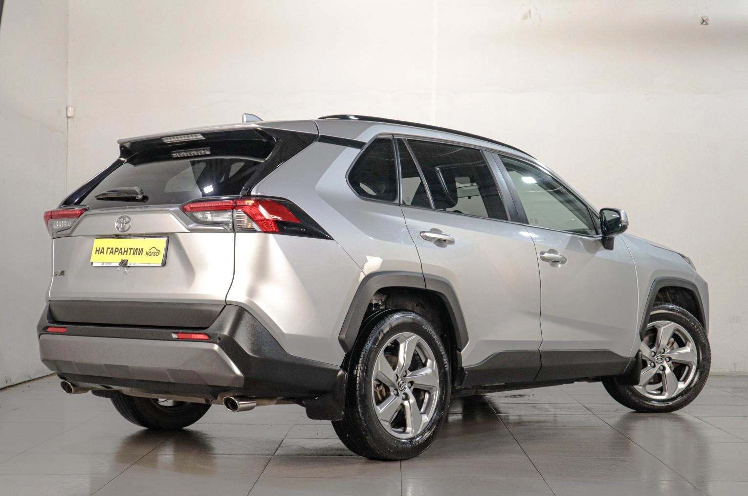 Toyota RAV4 6 из 17