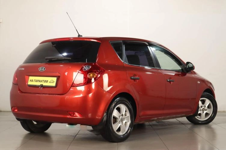 KIA cee'd 6 из 6