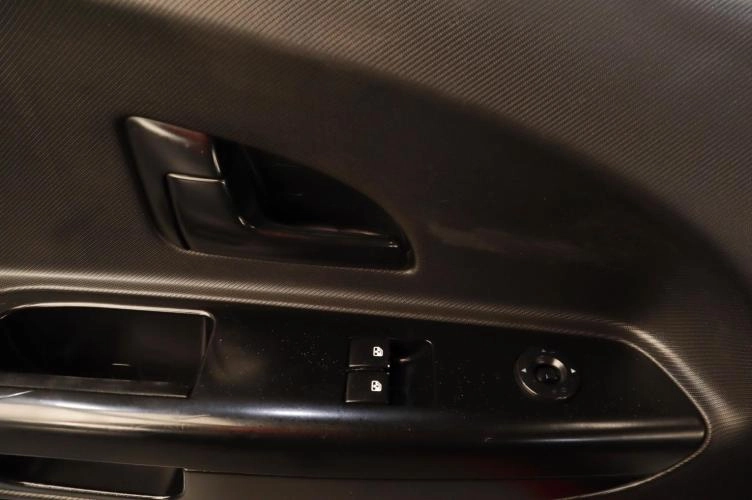 KIA cee'd 7 из 17