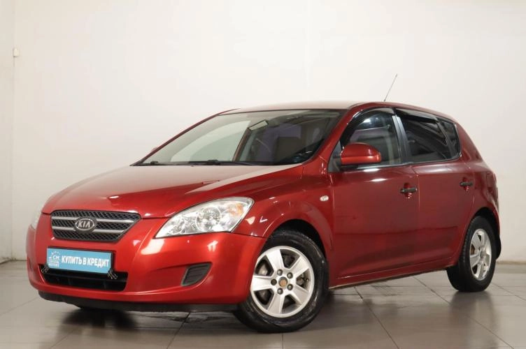 KIA cee'd 2 из 6