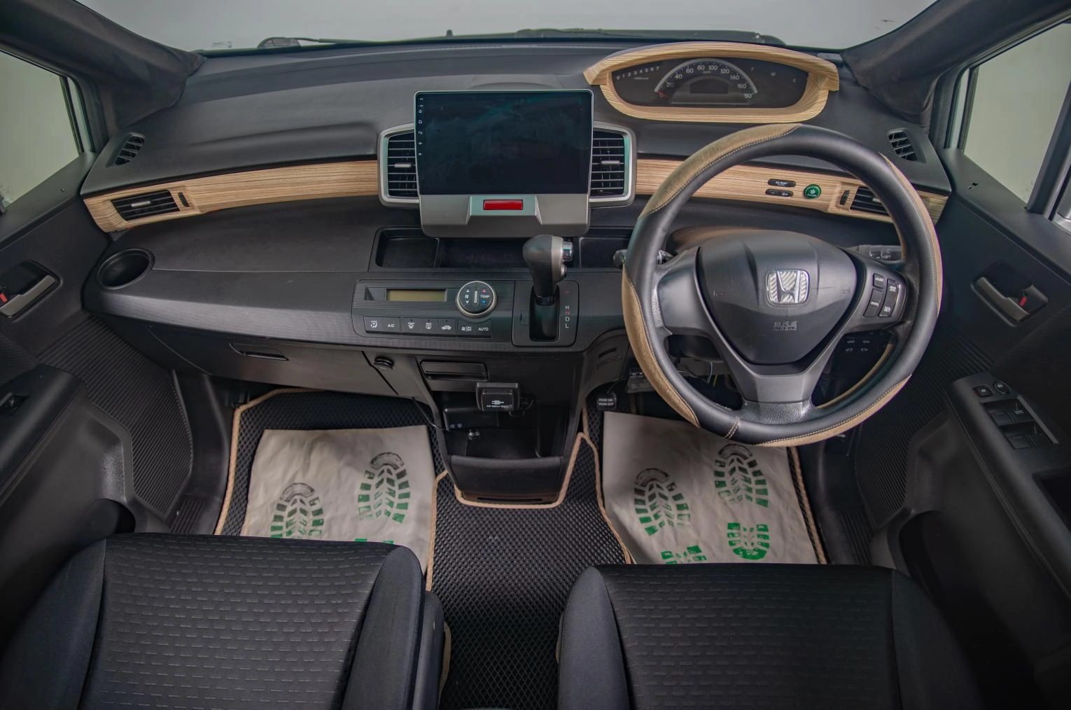 Honda Freed 10 из 15