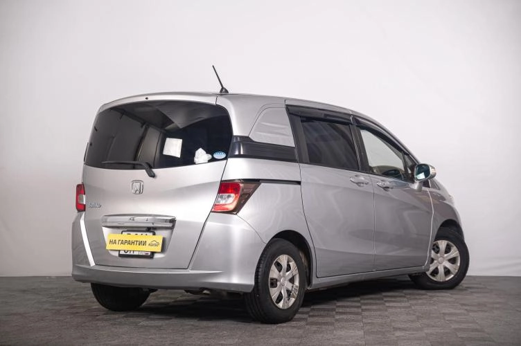 Honda Freed 6 из 6