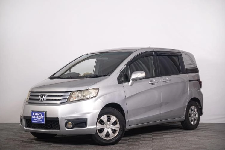 Honda Freed 2 из 6