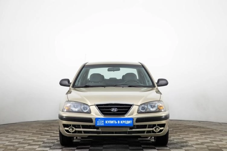 Hyundai Elantra 2 из 6