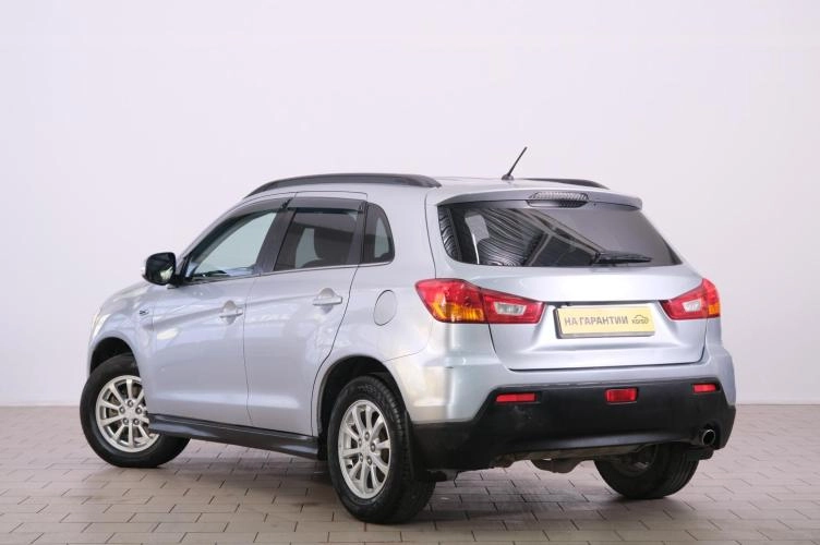 Mitsubishi ASX 4 из 6