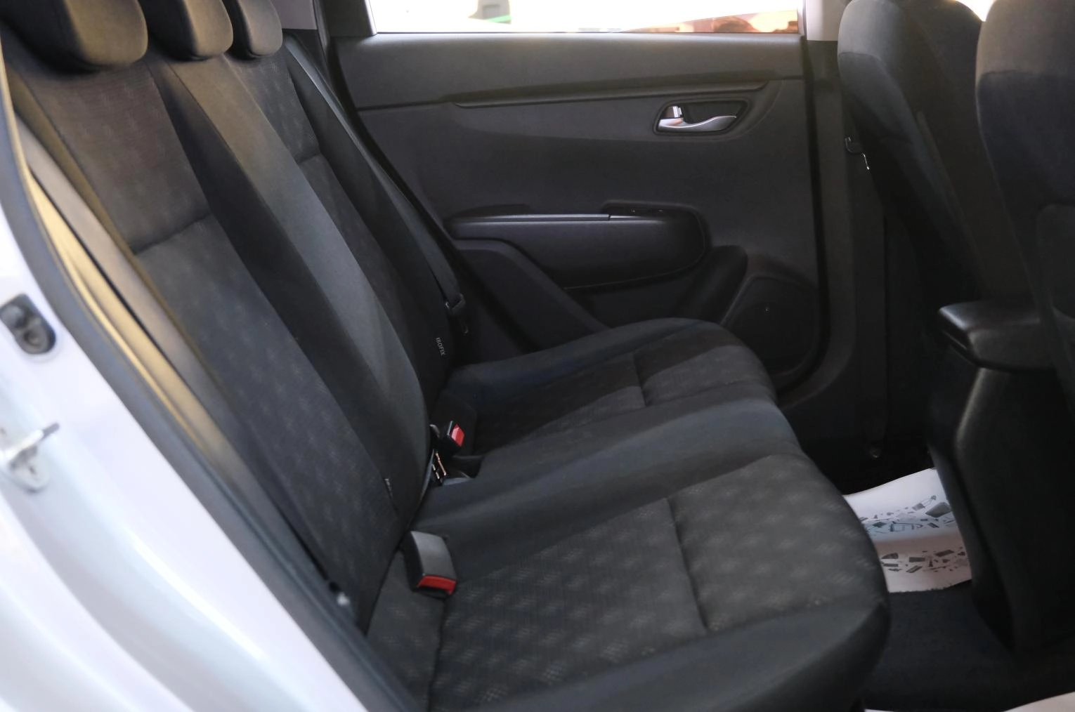 KIA Rio 21 из 22