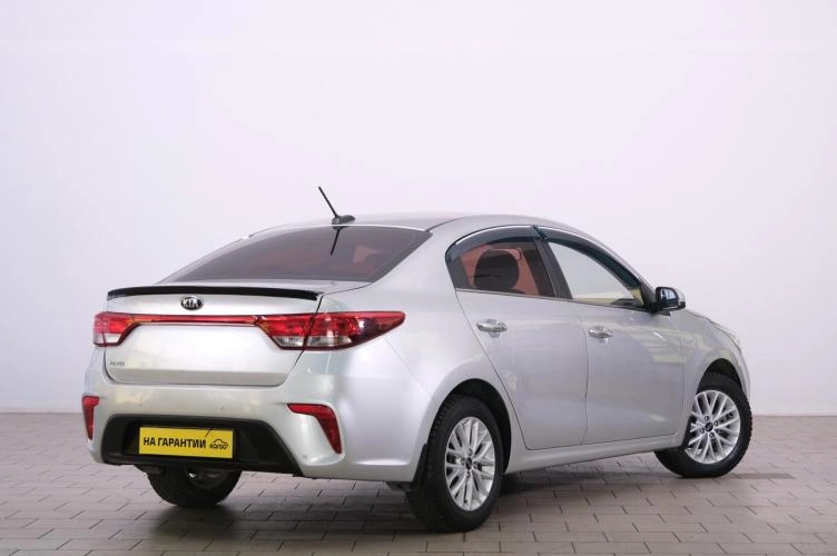 KIA Rio 6 из 6