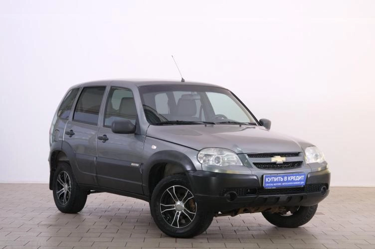 Chevrolet Niva 1 из 6