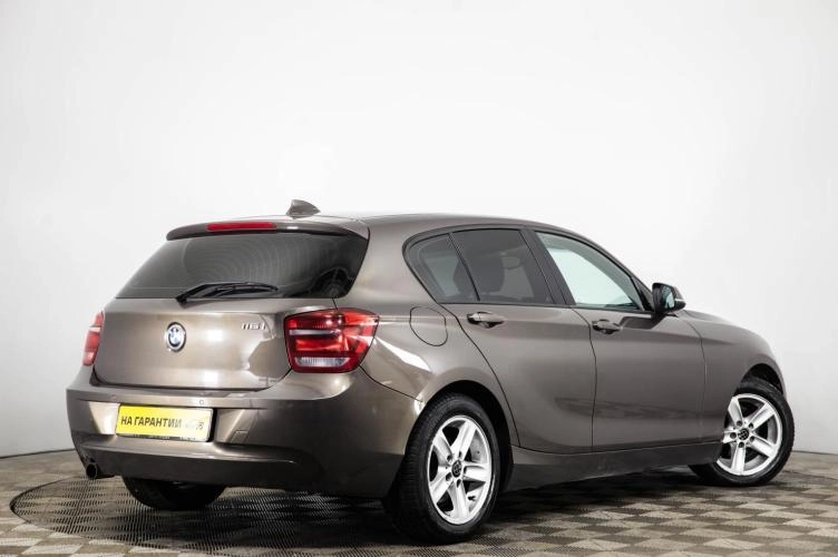 BMW 1 серия 4 из 6