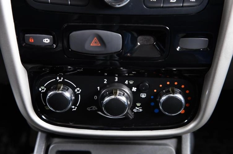 Renault Duster 15 из 19