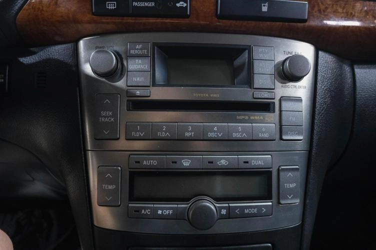Toyota Avensis 29 из 41