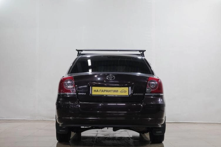 Toyota Avensis 5 из 6