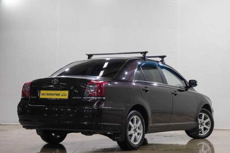 Toyota Avensis 6 из 6