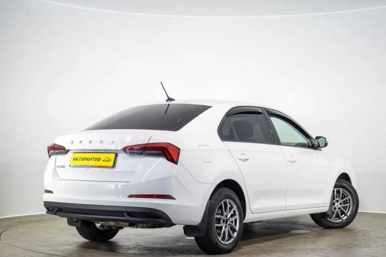 Skoda Rapid 4 из 6