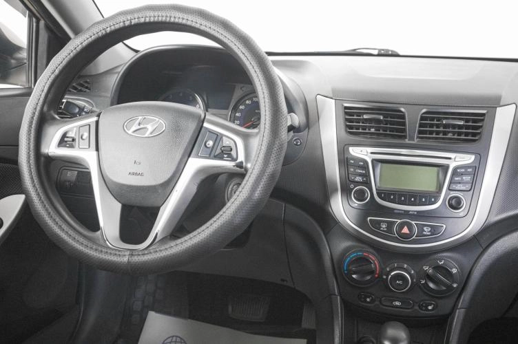 Hyundai Solaris 12 из 18