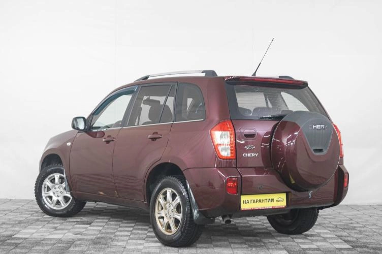 Chery Tiggo (T11) 4 из 6