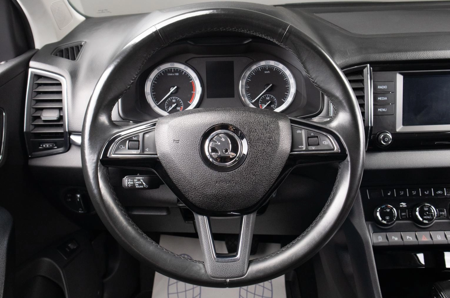 Skoda Karoq 9 из 22