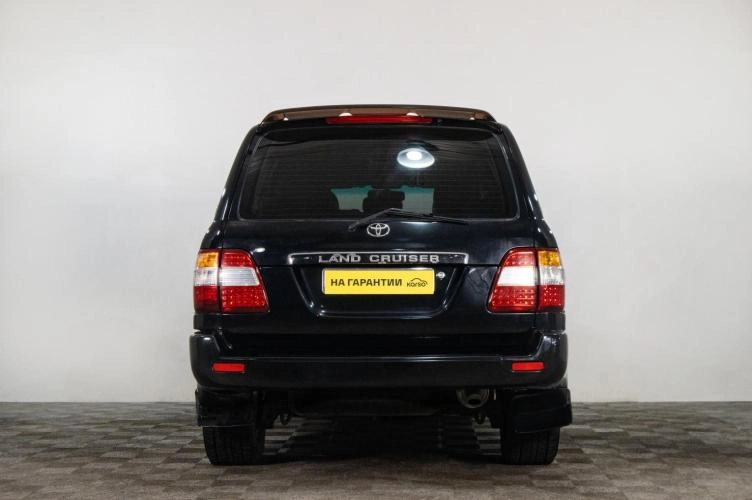 Toyota Land Cruiser 5 из 6