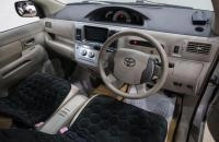 Toyota Raum 16 из 29