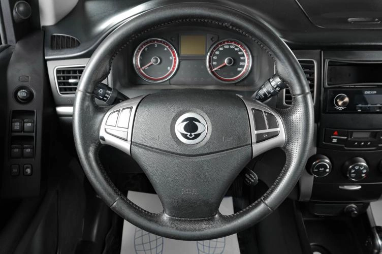 SsangYong Actyon 13 из 20