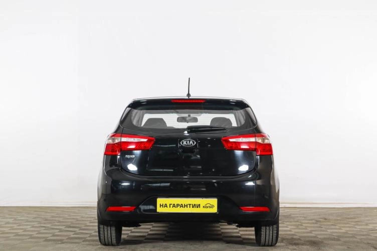 KIA Rio 5 из 6