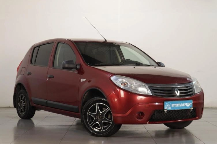 Renault Sandero 1 из 6