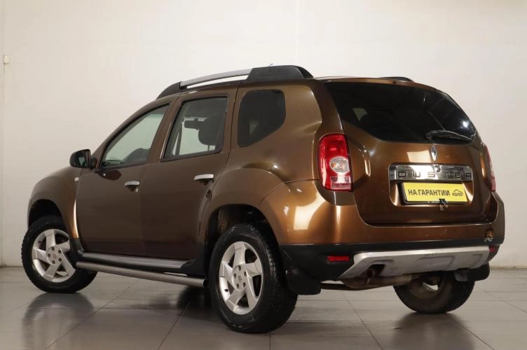 Renault Duster 4 из 6
