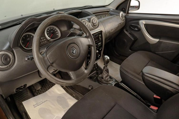Renault Duster 7 из 15
