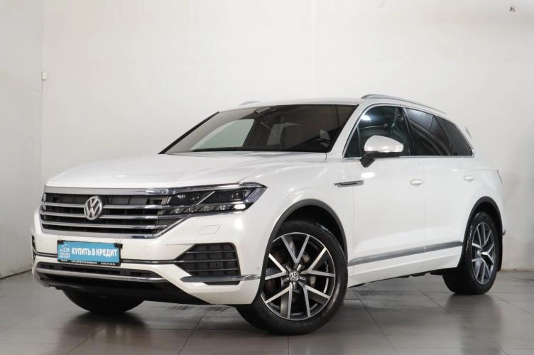 Volkswagen Touareg 3 из 6