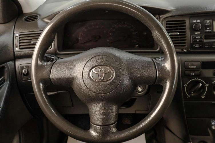 Toyota Corolla 11 из 17