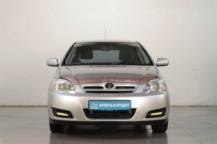 Toyota Corolla 2 из 6